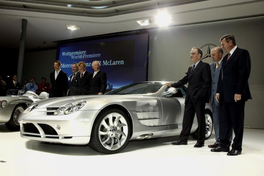  Mercedes-Benz SLR McLaren 2003 года  (фото 55 из 319)